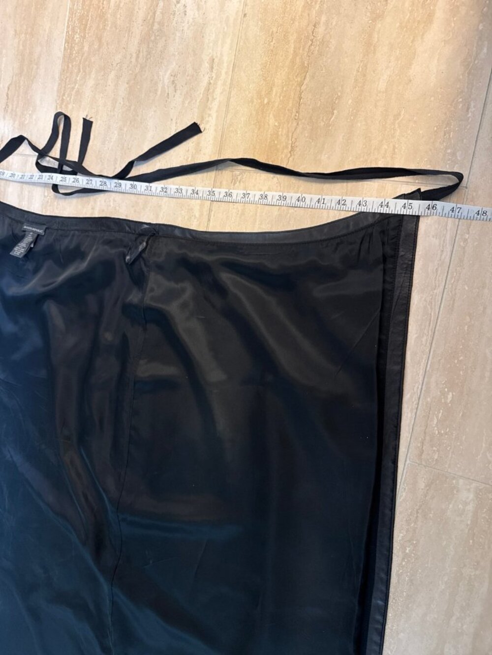Banana Republic Vintage Black Leather Maxi Wrap Skirt, sz 12 - Picture 7 of 12
